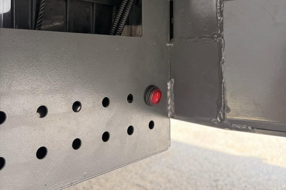 Power switch on a caravan for Starlink power supply