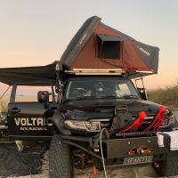 4wd with rooftop camper